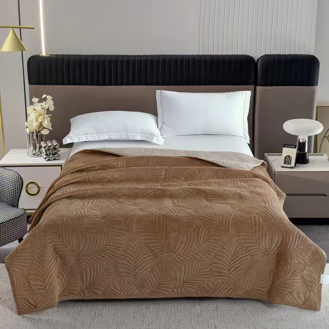 �������� ��� ���� SOHO ��������� 200*220 �� VELVET Brown 