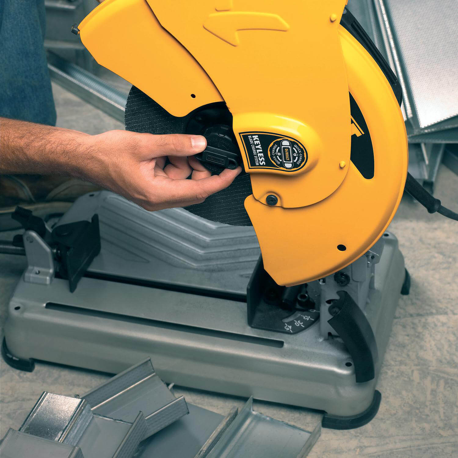 ���� ��������� ������� DeWALT D28715 