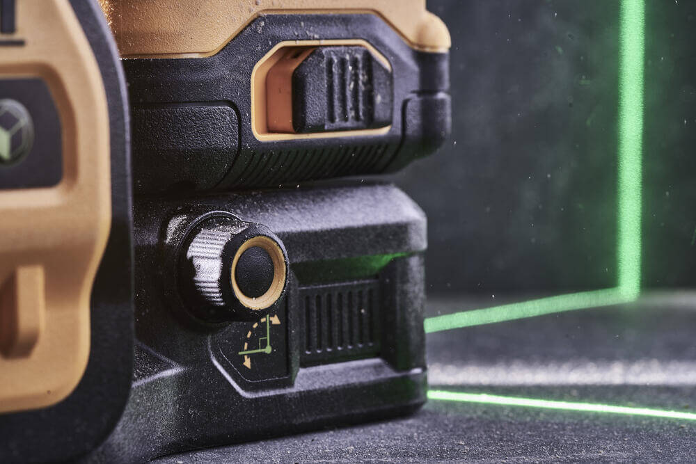 ������� �������� �������� DeWALT DCE089NG18 