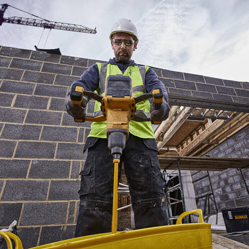 ������ �������������� DeWALT DCD240N 