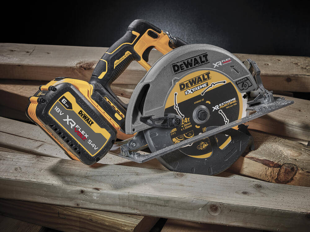 ���� �������� �������������� ����������� DeWALT DCS573NT 
