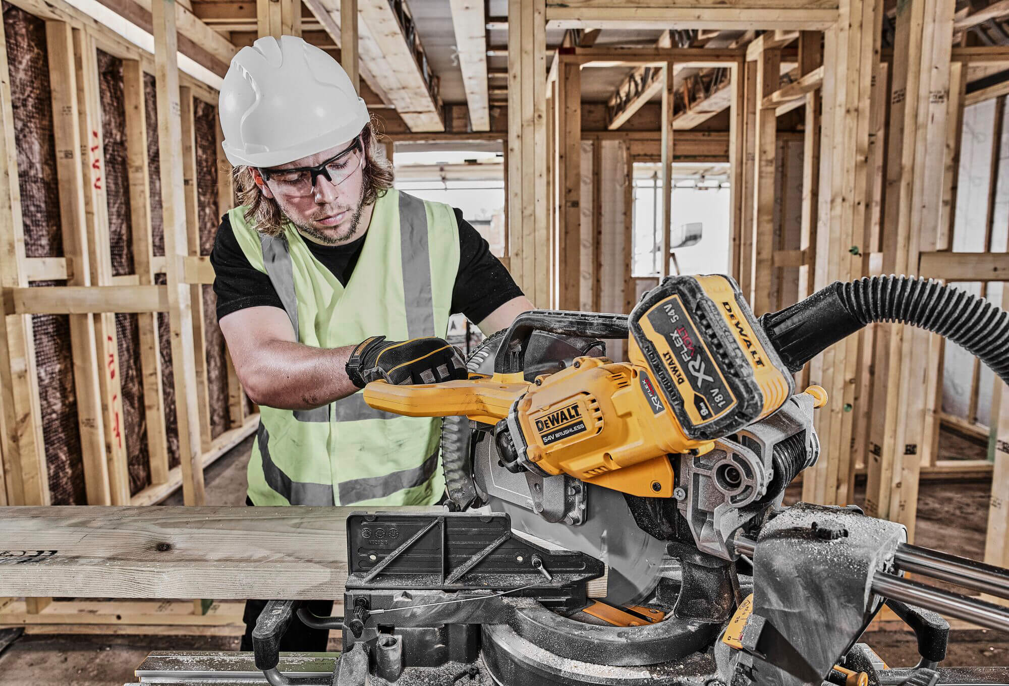 ���� ����������� �������������� ���������� DeWALT DCS781X2 