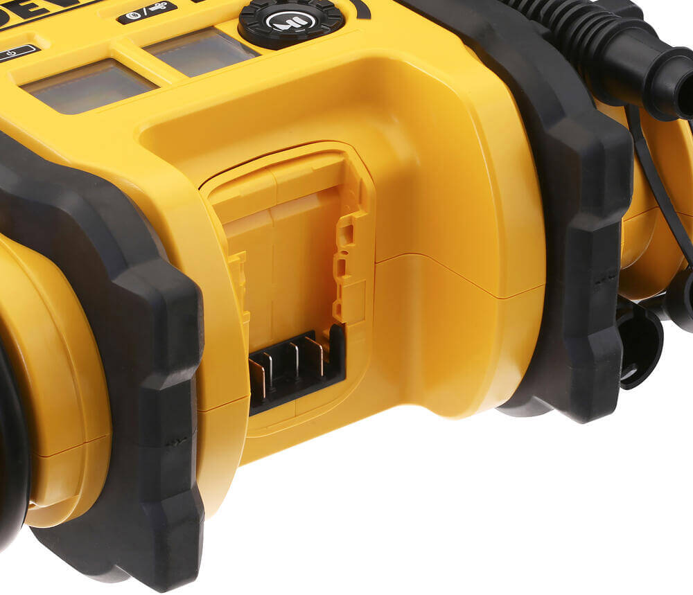���������� ��������� �������������� DeWALT DCC018N 