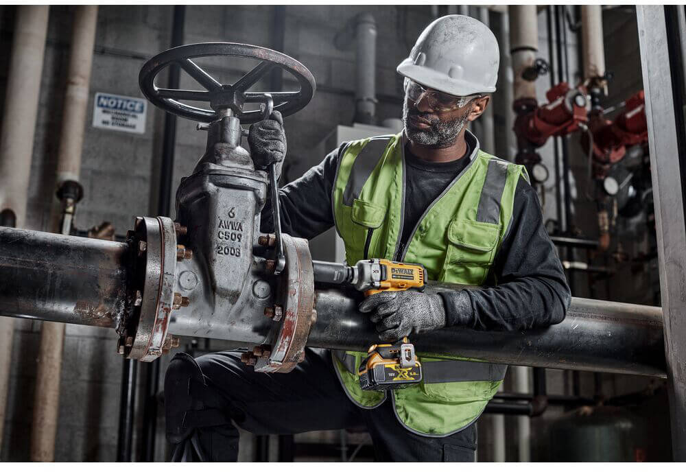 ��������� ������� �������������� ����������� DeWALT DCF891N 