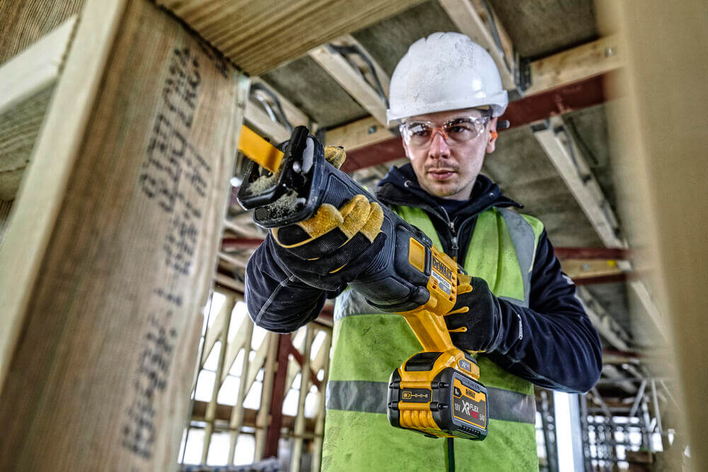 ���� ��������� �������������� DeWALT DCS389NT 