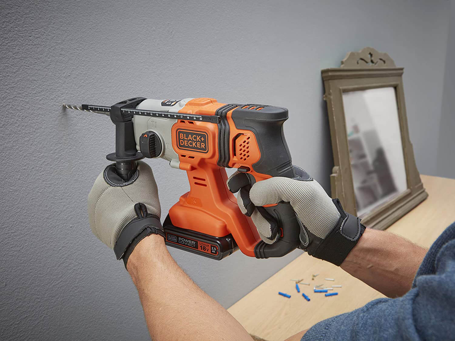 ���������� �������������� BLACK+DECKER BCD900E2K 