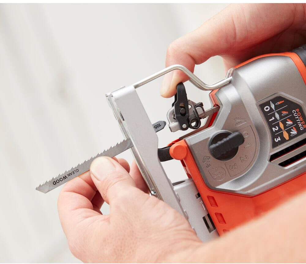 ���� ���������� ������� BLACK+DECKER BES610 