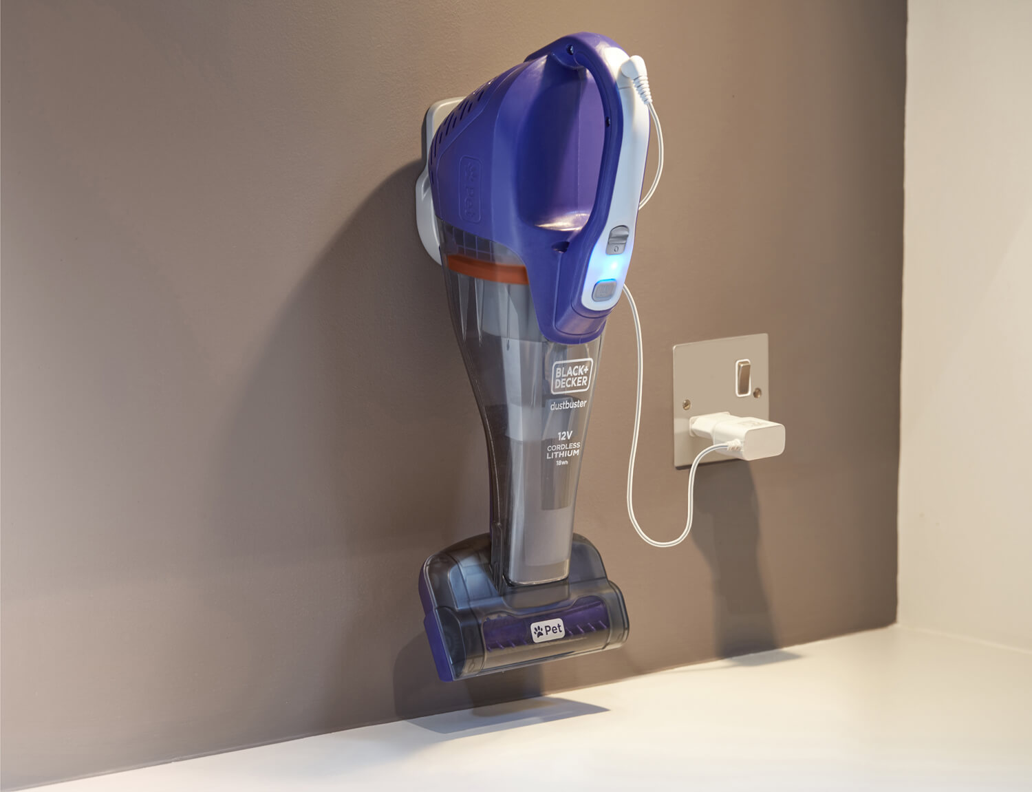 ������� �������������� BLACK+DECKER DVB315JP 