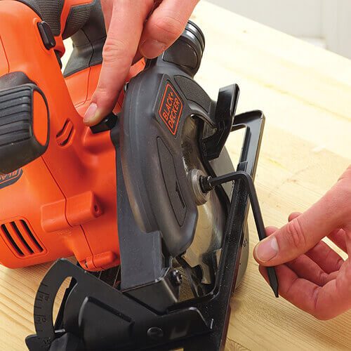 ���� �������� �������������� BLACK+DECKER BDCCS18 