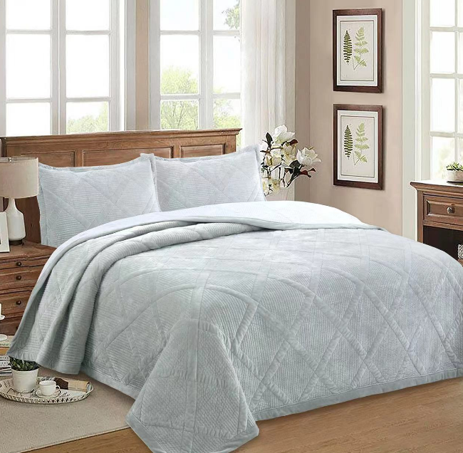 �������� ��� ���� SOHO ��������� 200*230 �� VELUR Silver 