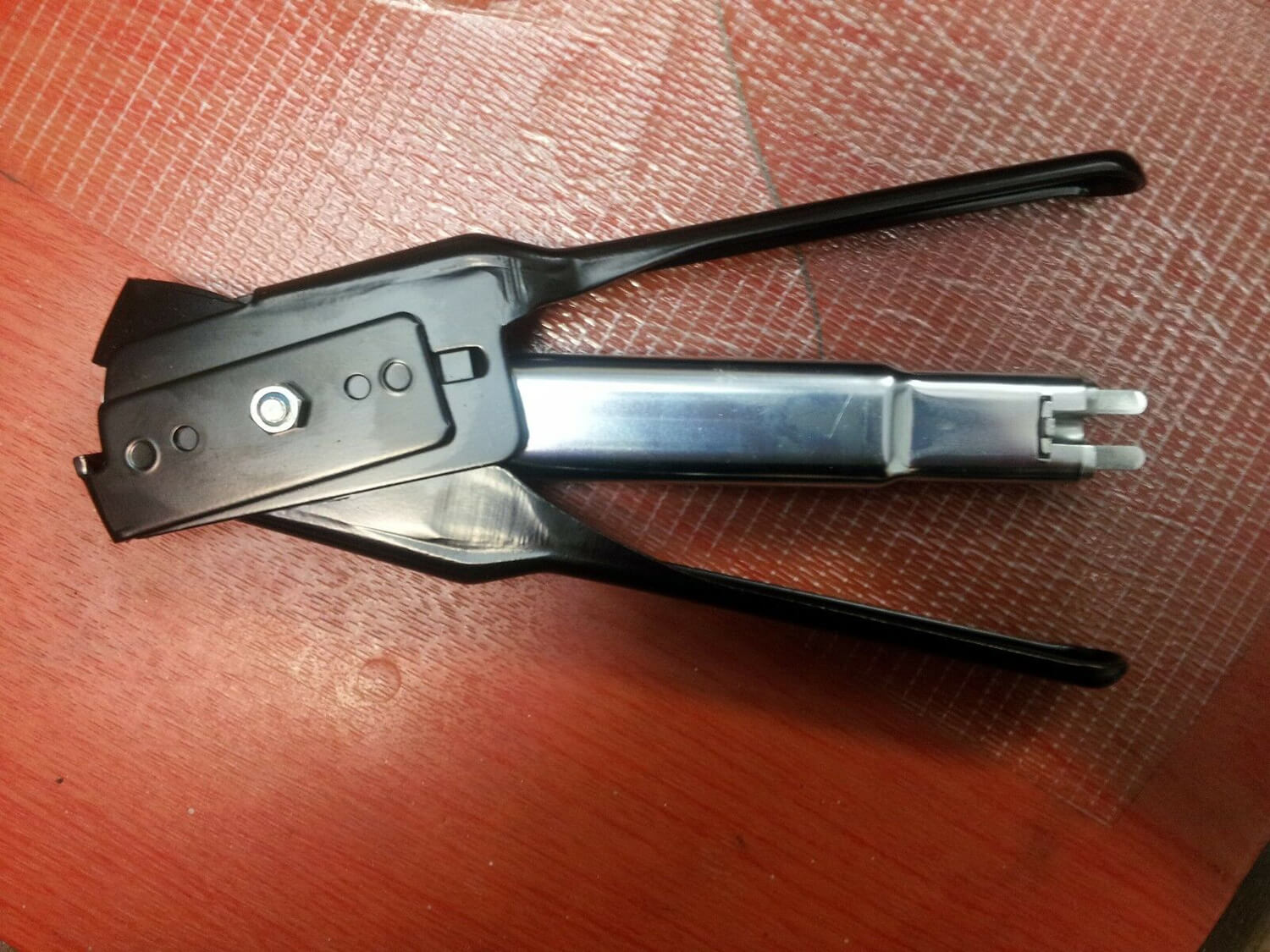 ���������� ����� ������������ BOSTITCH P7 
