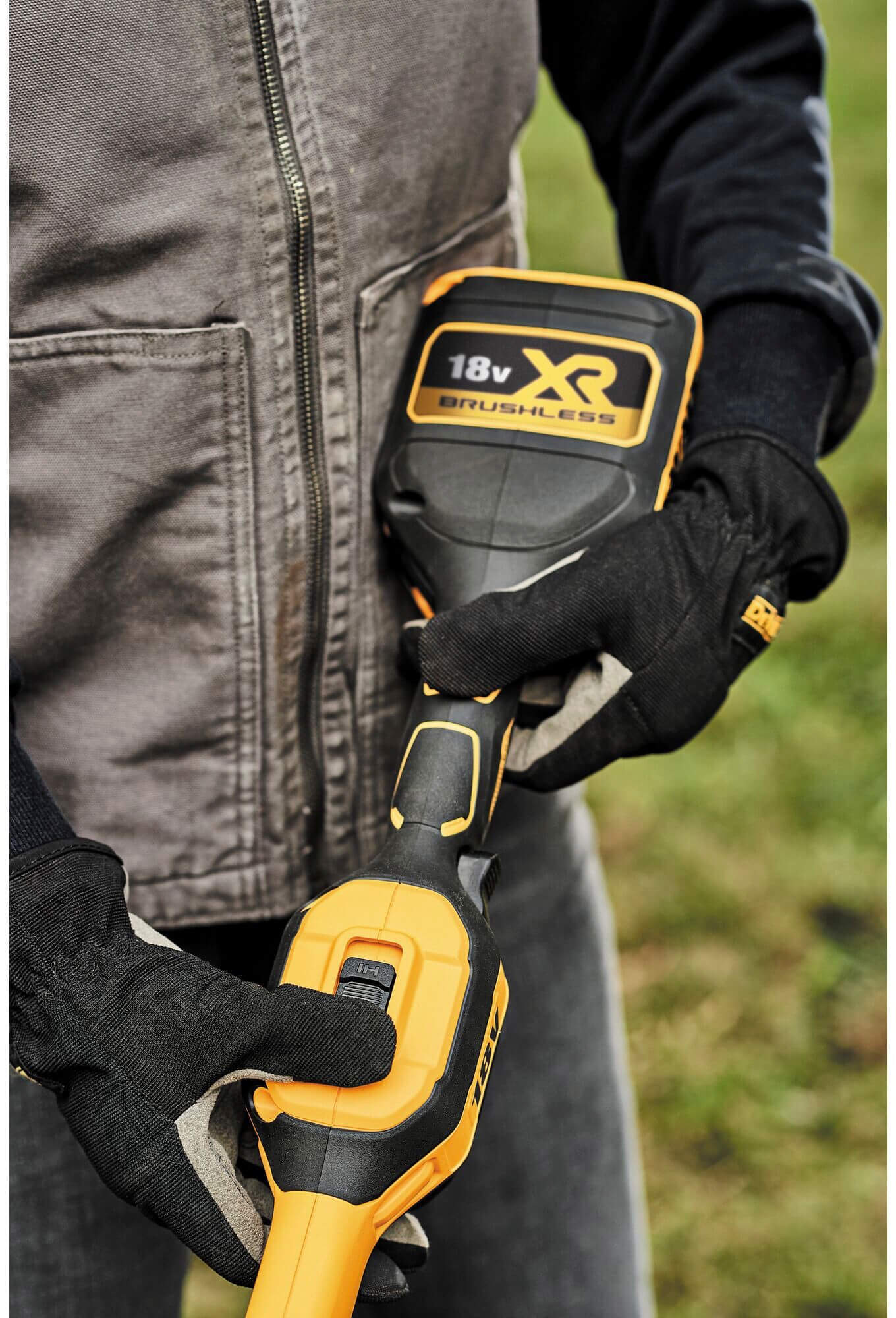 ���� �������������� ����������� DeWALT DCMST561P1 