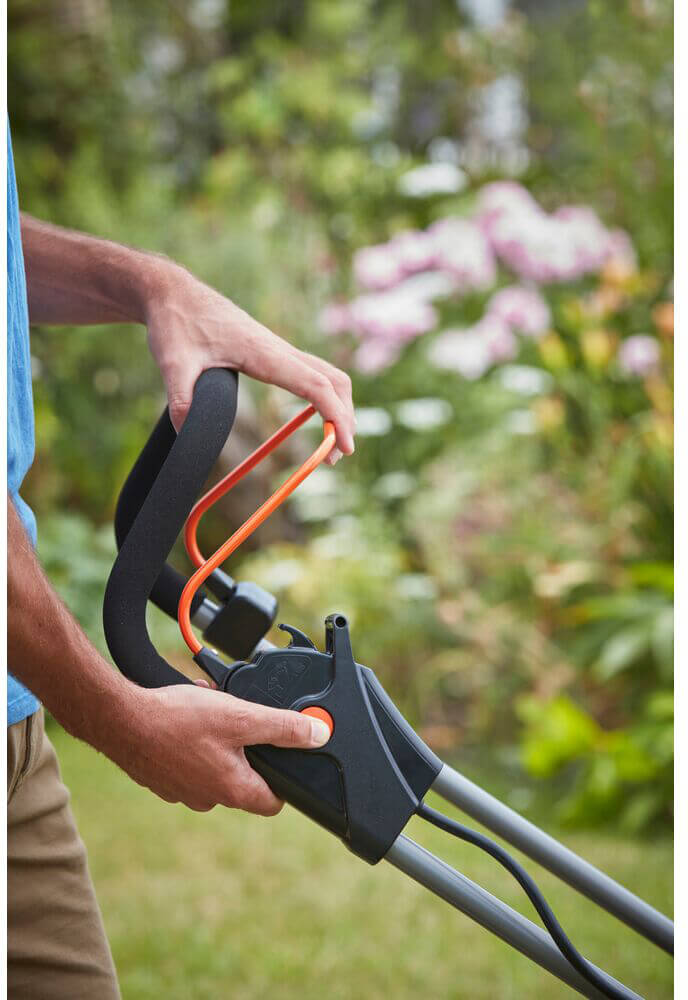 ������������� �������������� BLACK+DECKER BCMW33184L2 