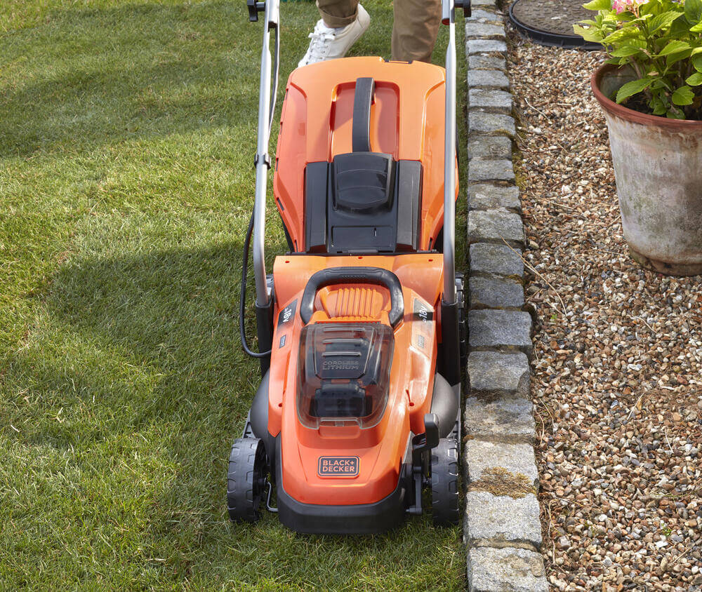 ������������� �������������� BLACK+DECKER BCMW3318L2 