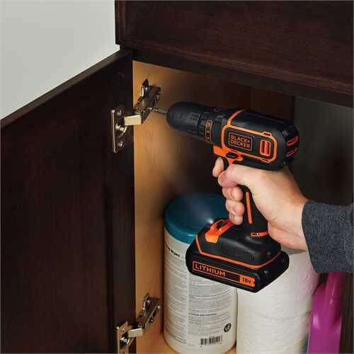 �����-���������� �������������� BLACK+DECKER BDCDD18N 