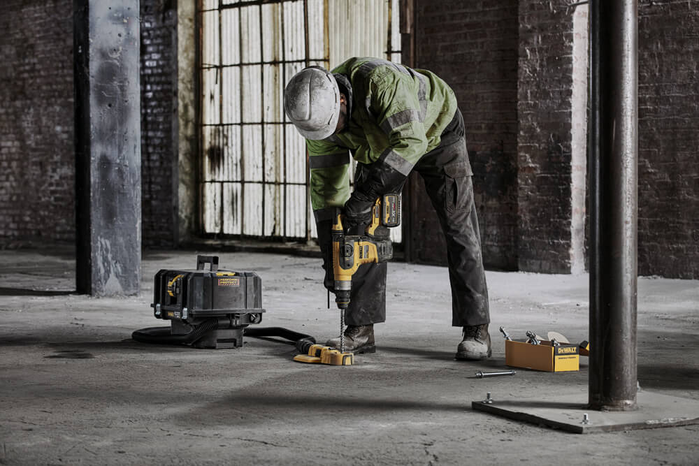 ���������� �������������� ����������� SDS-Plus DeWALT DCH417X2 