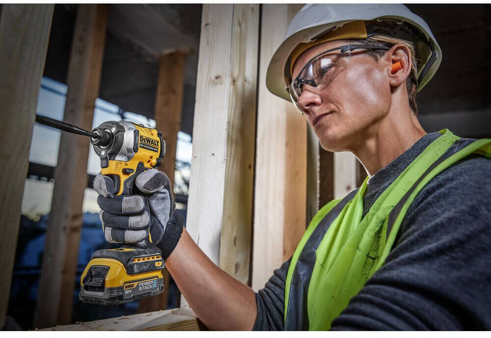 ��������� ������� �������������� ����������� DeWALT DCF850E1T 