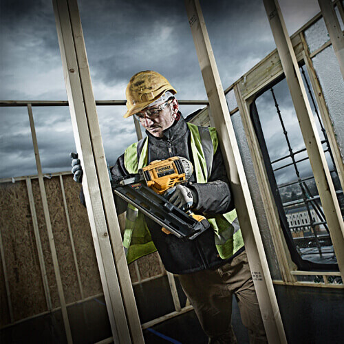 �������� �������������� �������������� ����������� DeWALT DCN692N 
