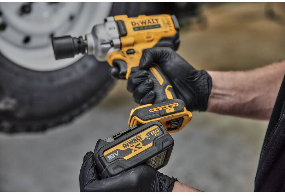��������� ������� �������������� ����������� DeWALT DCF891P2G 