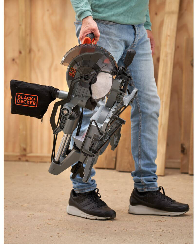 ���� ����������� ������� BLACK+DECKER BES701 