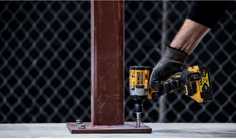 ��������� ������� �������������� ����������� DeWALT DCF923N 