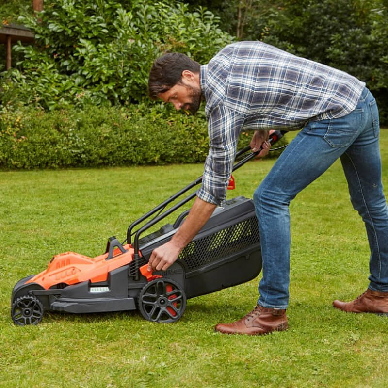 ������������� ������������� BLACK+DECKER BEMW461BH 