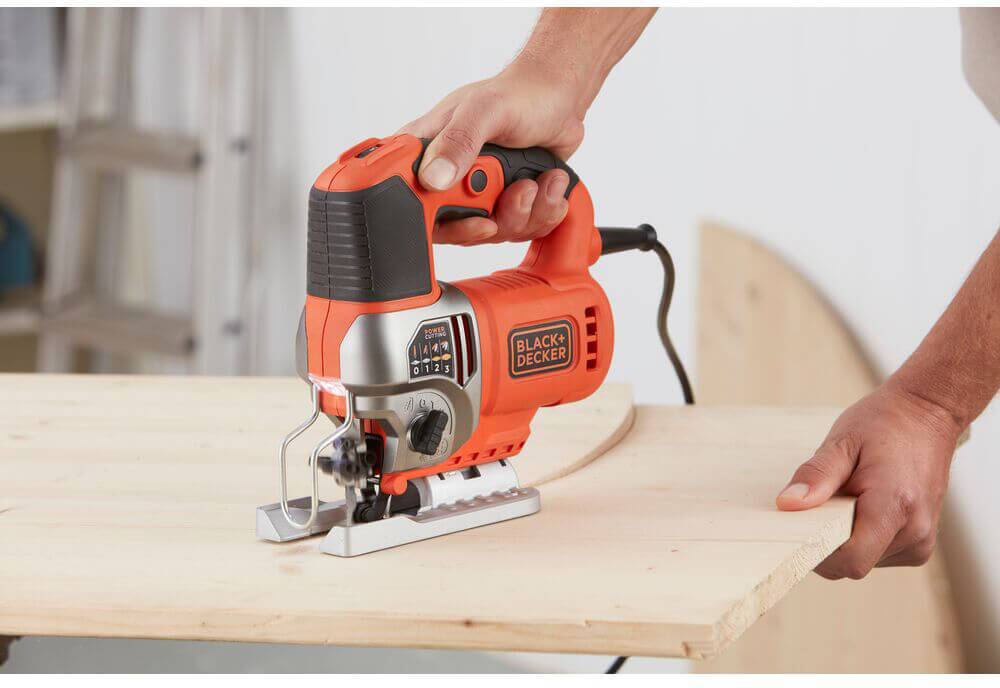 ���� ���������� ������� BLACK+DECKER BES610 