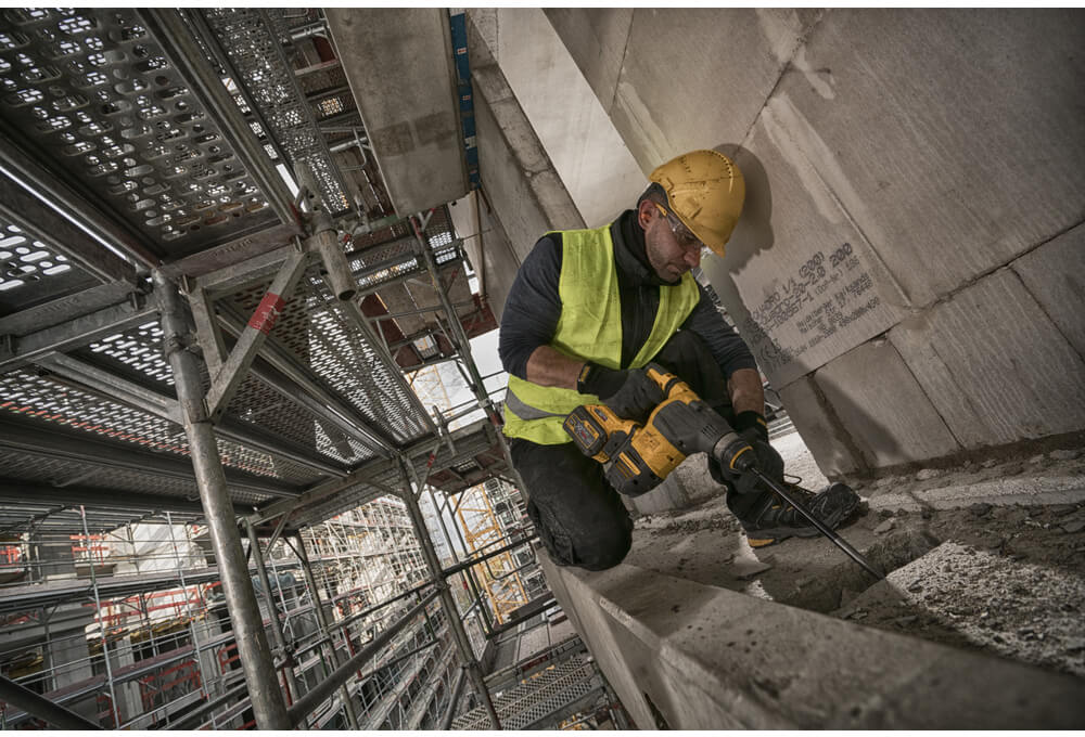 ���������� �������������� ����������� SDS-Plus DeWALT DCH333X2 