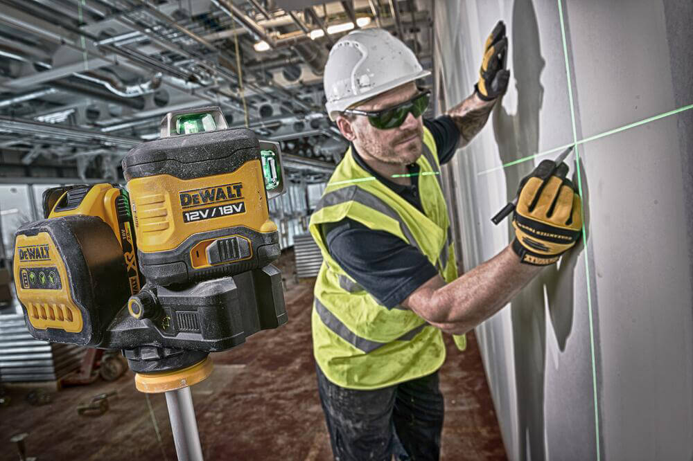������� �������� �������� DeWALT DCE089NG18 