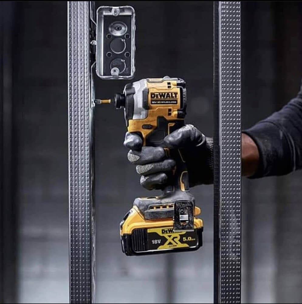 ���������� ������� �������������� ����������� DeWALT DCF850N 