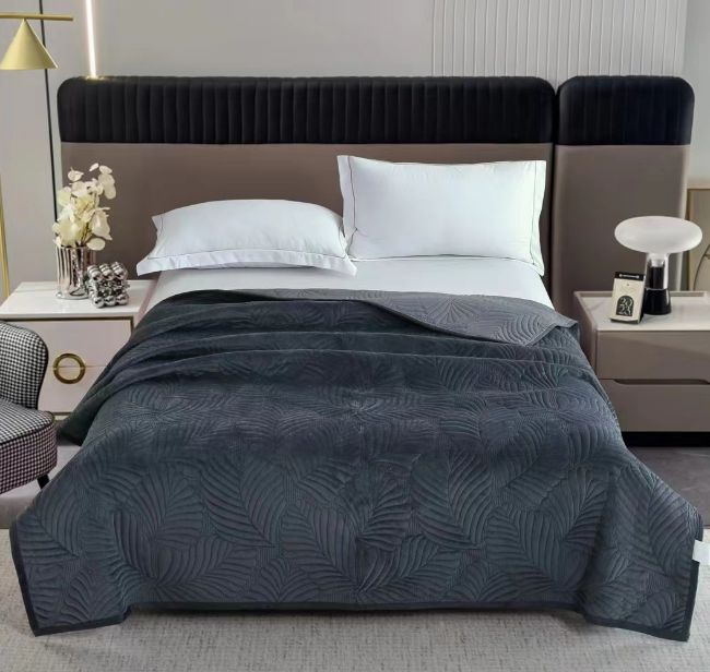 �������� ��� ���� SOHO ��������� 200*220 �� VELVET Graphite 