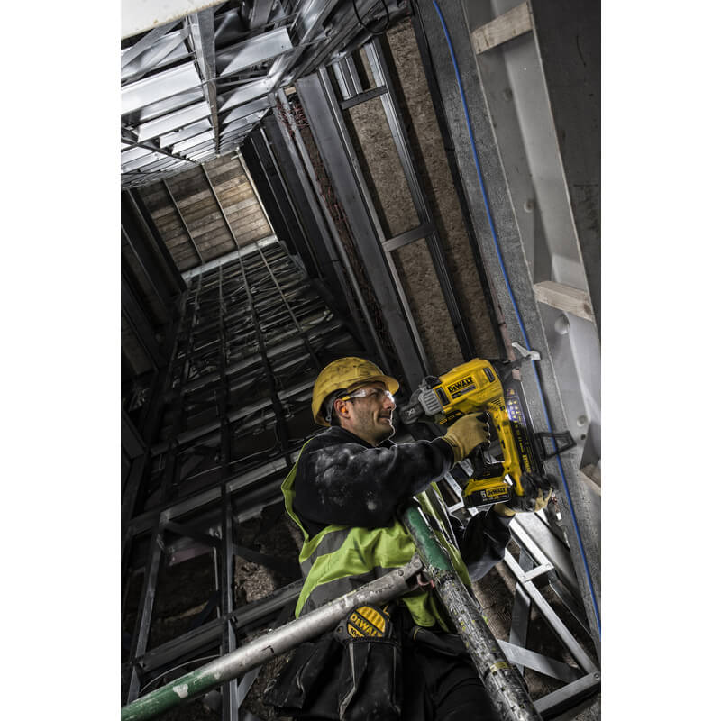 �������� �������������� �������������� ����������� DeWALT DCN890P2 