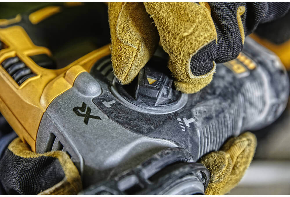 ���������� �������������� ����������� SDS-Plus DeWALT DCH274N 