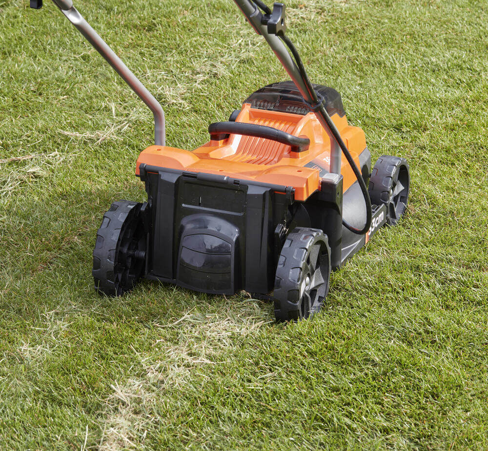 ������������� �������������� BLACK+DECKER BCMW3336L2 