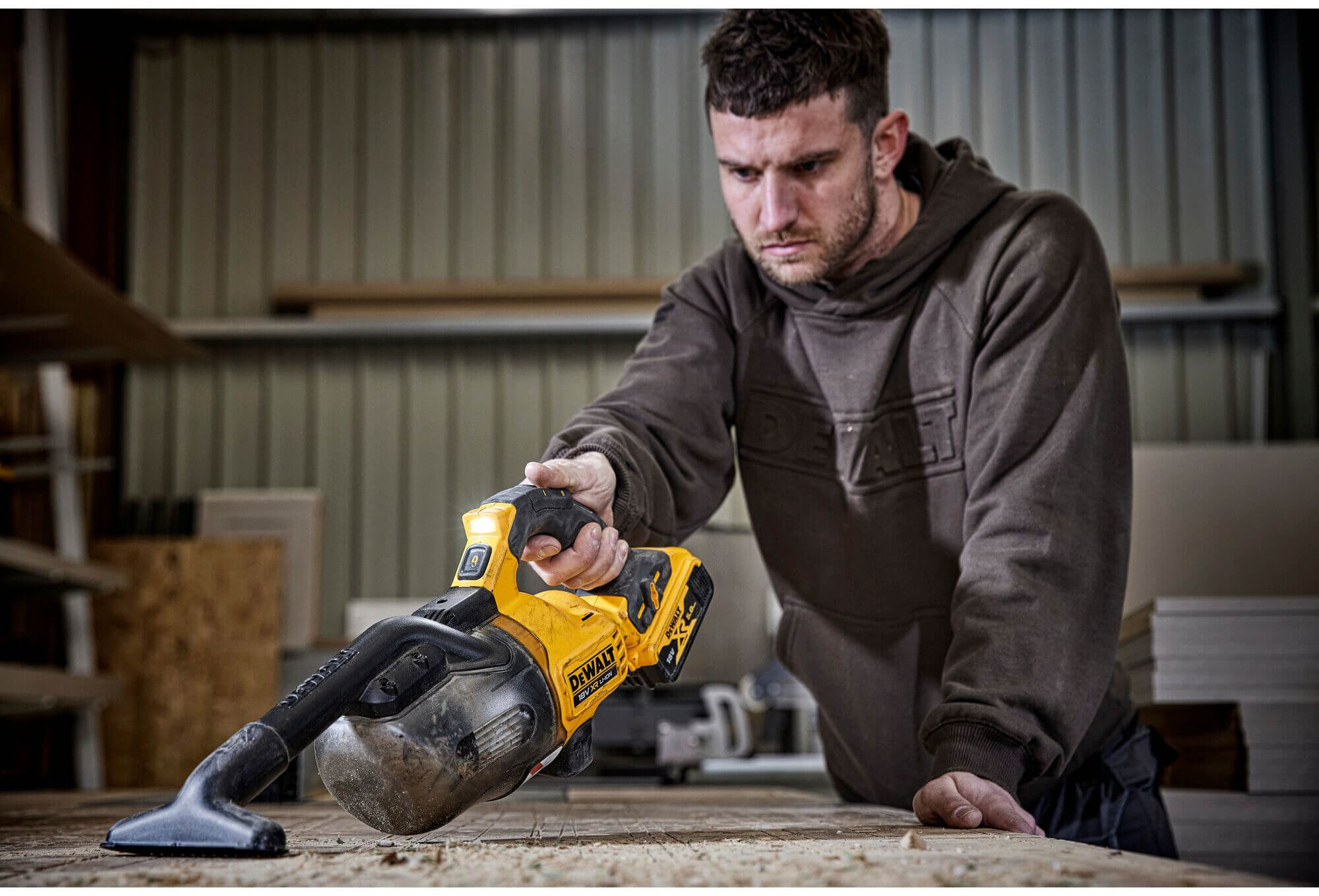 ������� �������������� DeWALT DCV501LN 