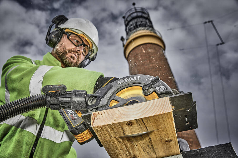 ���� �������� �������������� DeWALT DCS578X2 