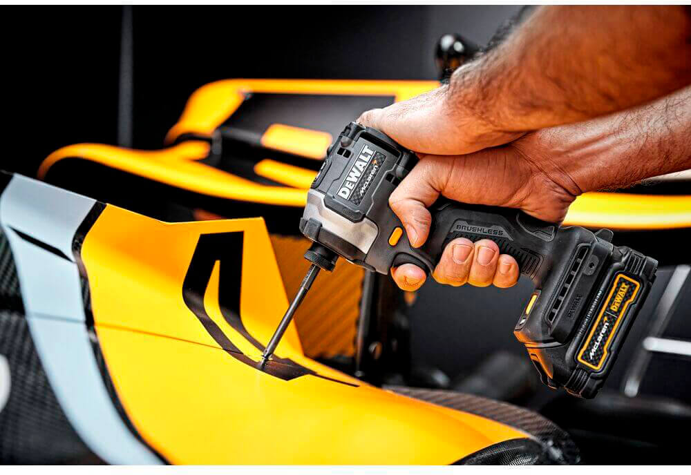 ��������� ������� McLaren F1 TEAM LIMITED EDITION DeWALT DCF85ME2GT 