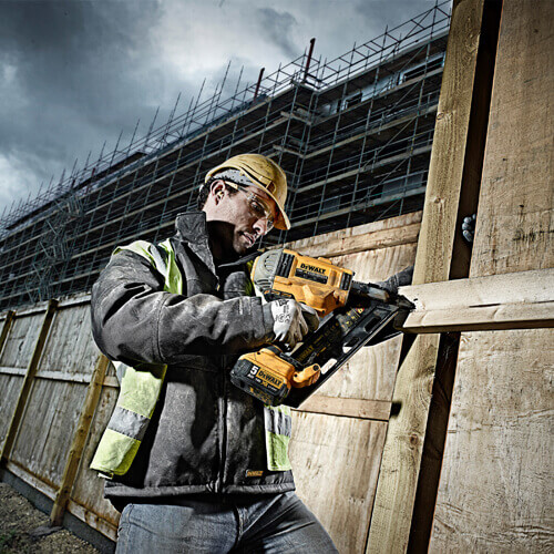 �������� �������������� �������������� ����������� DeWALT DCN692N 