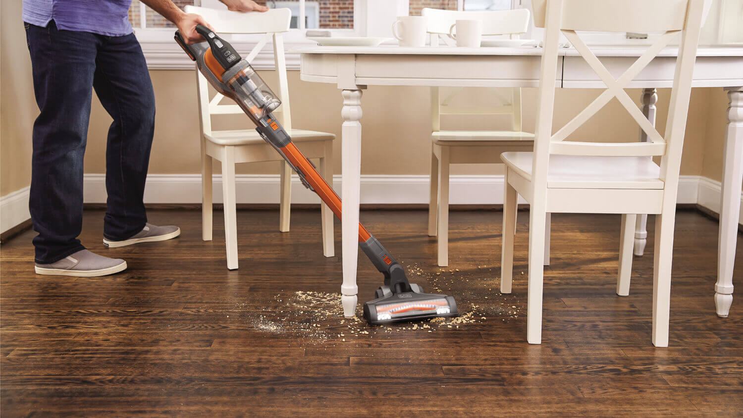 ������� �������������� BLACK+DECKER BHFEV182C 