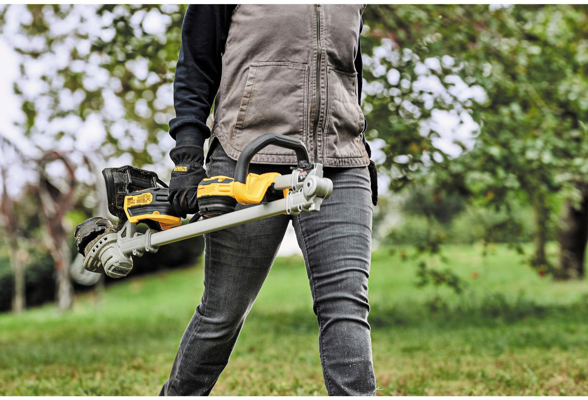 ���� �������������� ����������� DeWALT DCMST561P1 