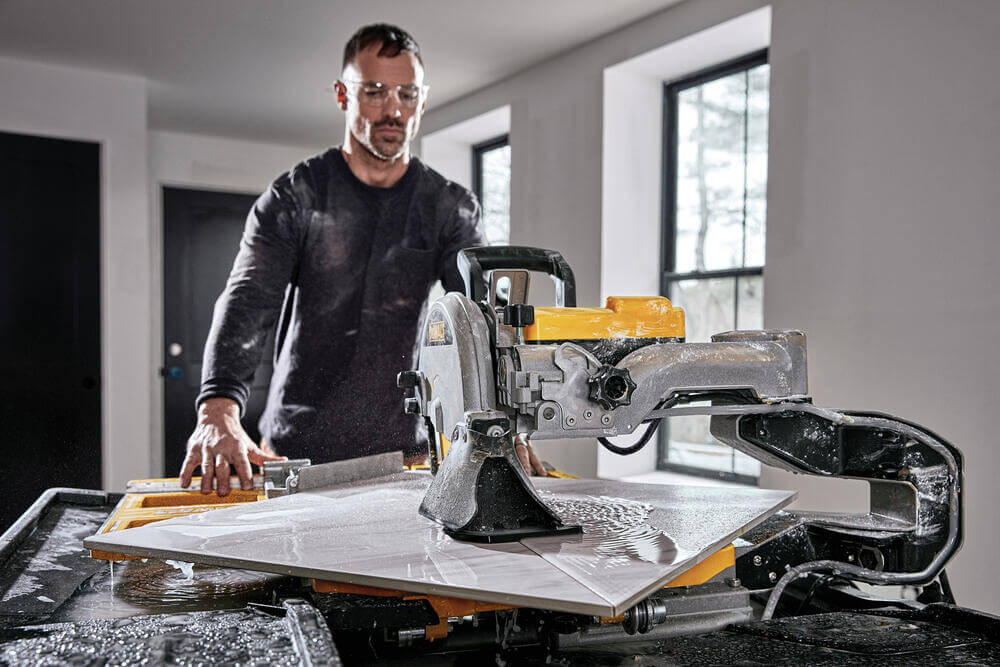 ��������� ���������� ������� DeWALT D36000 