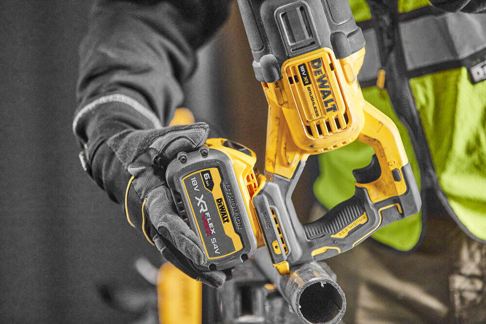 ���� ��������� �������������� DeWALT DCS386NT 