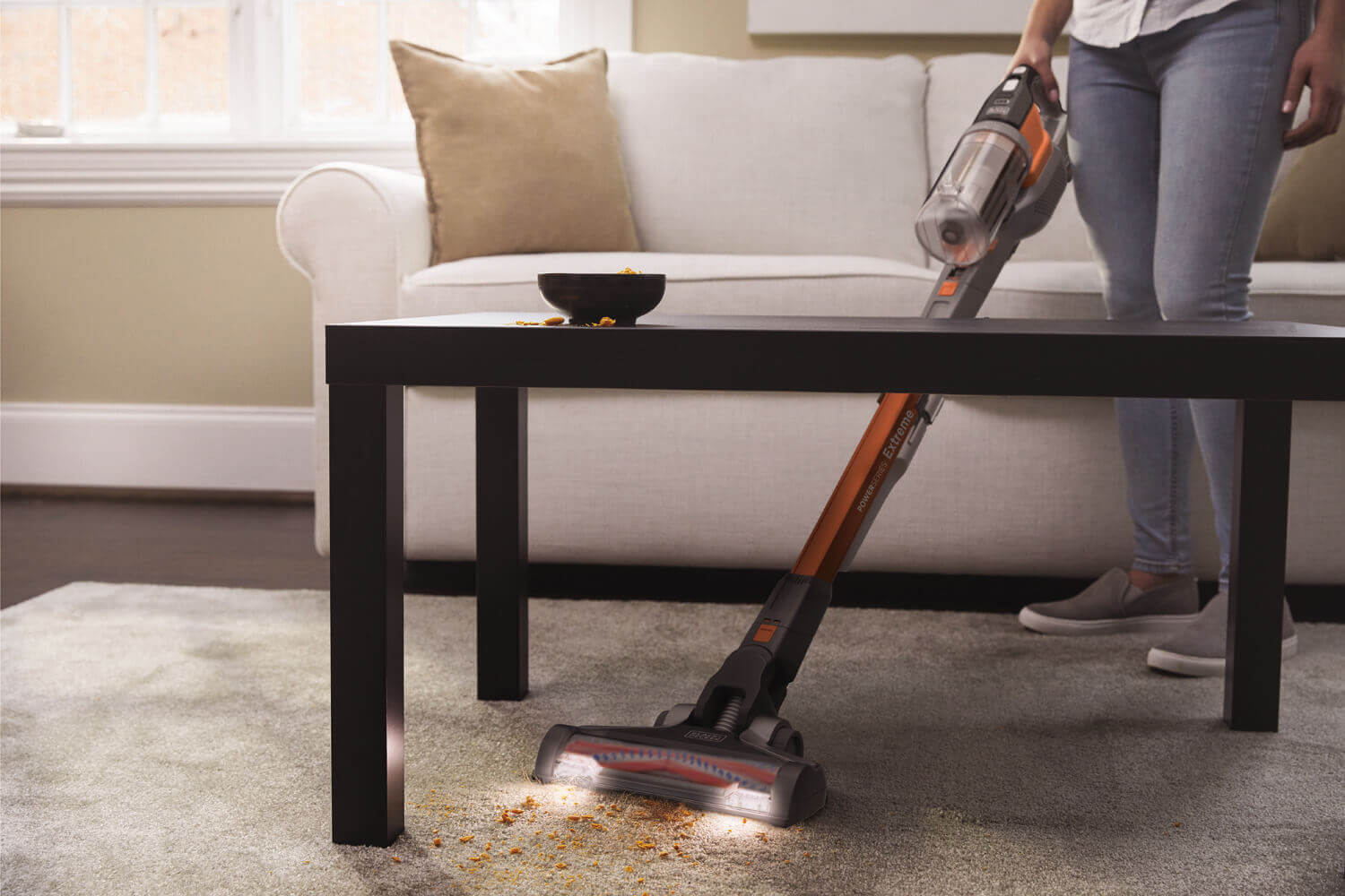 ������� �������������� BLACK+DECKER BHFEV182C 