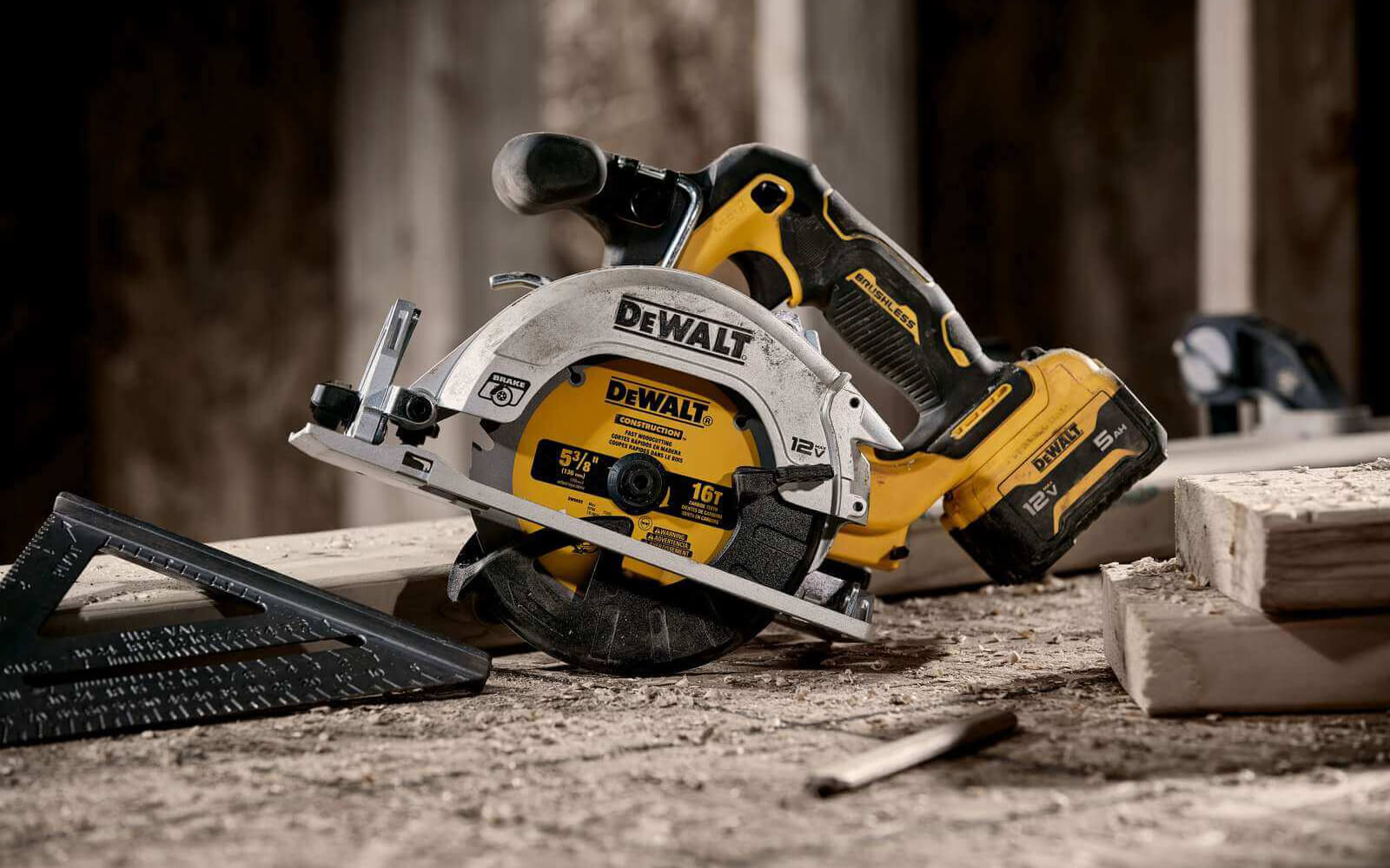 ���� �������� �������������� ����������� DeWALT DCS512P2 