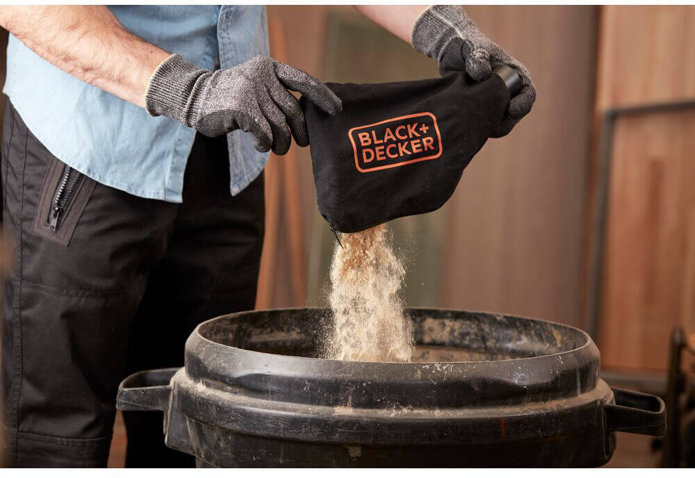���� ����������� ������� BLACK+DECKER BES700 