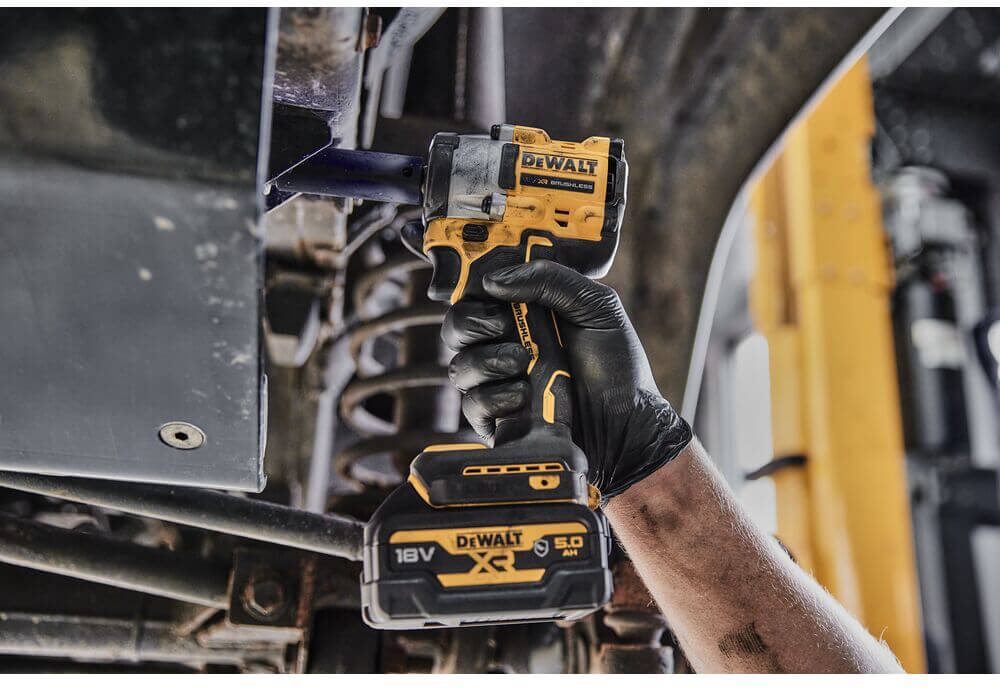 ��������� ������� �������������� ����������� DeWALT DCF923N 