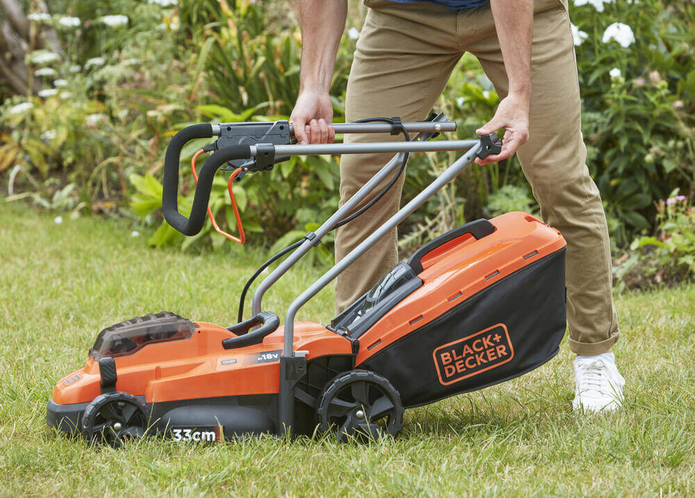 ������������� �������������� BLACK+DECKER BCMW3318L2 