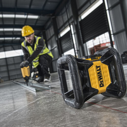 ������� �������� ����������� DeWALT DCE074D1R 