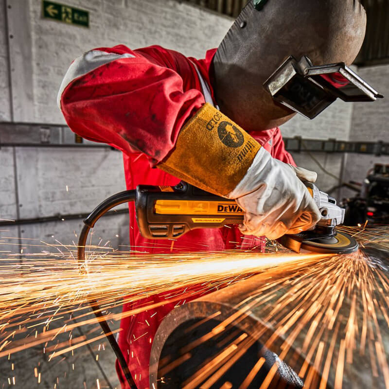 ���������� ������� - �������� ������� ����������� DeWALT DWE4357 