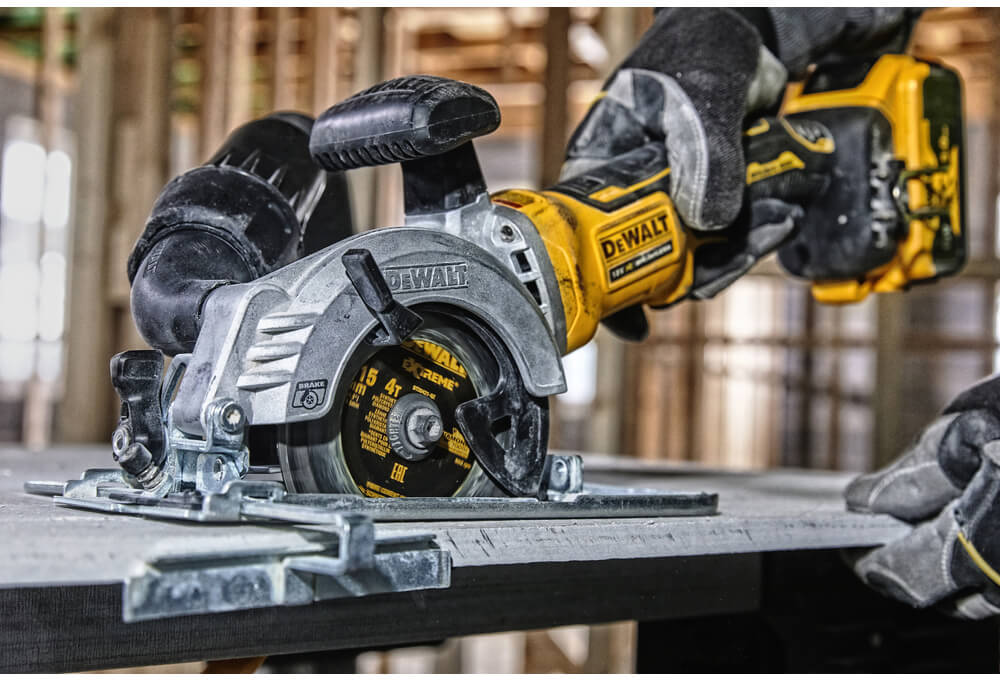 ���� �������� �������������� ����������� DeWALT DCS571N 
